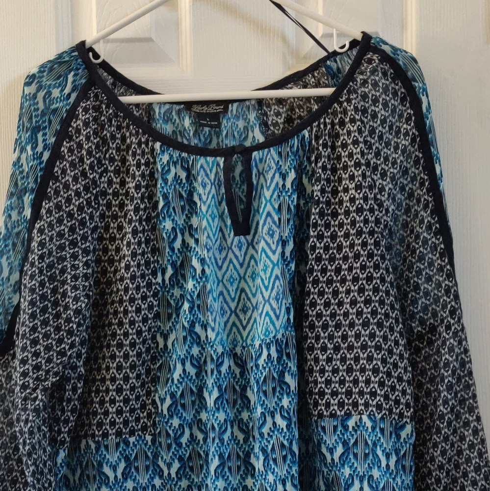 Light long sleeve blouse